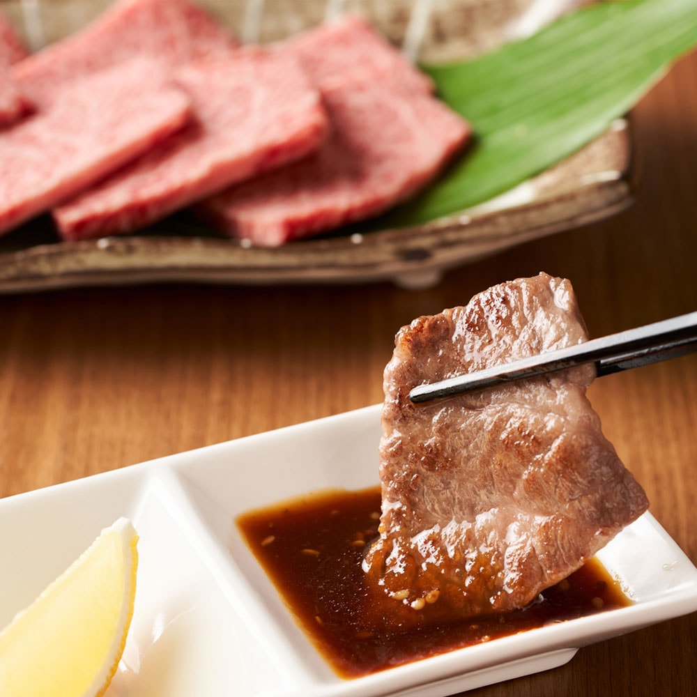 ギフトカード】宮崎牛 肩ロース 焼肉用(400g) – AOYAMA GIFT SALON