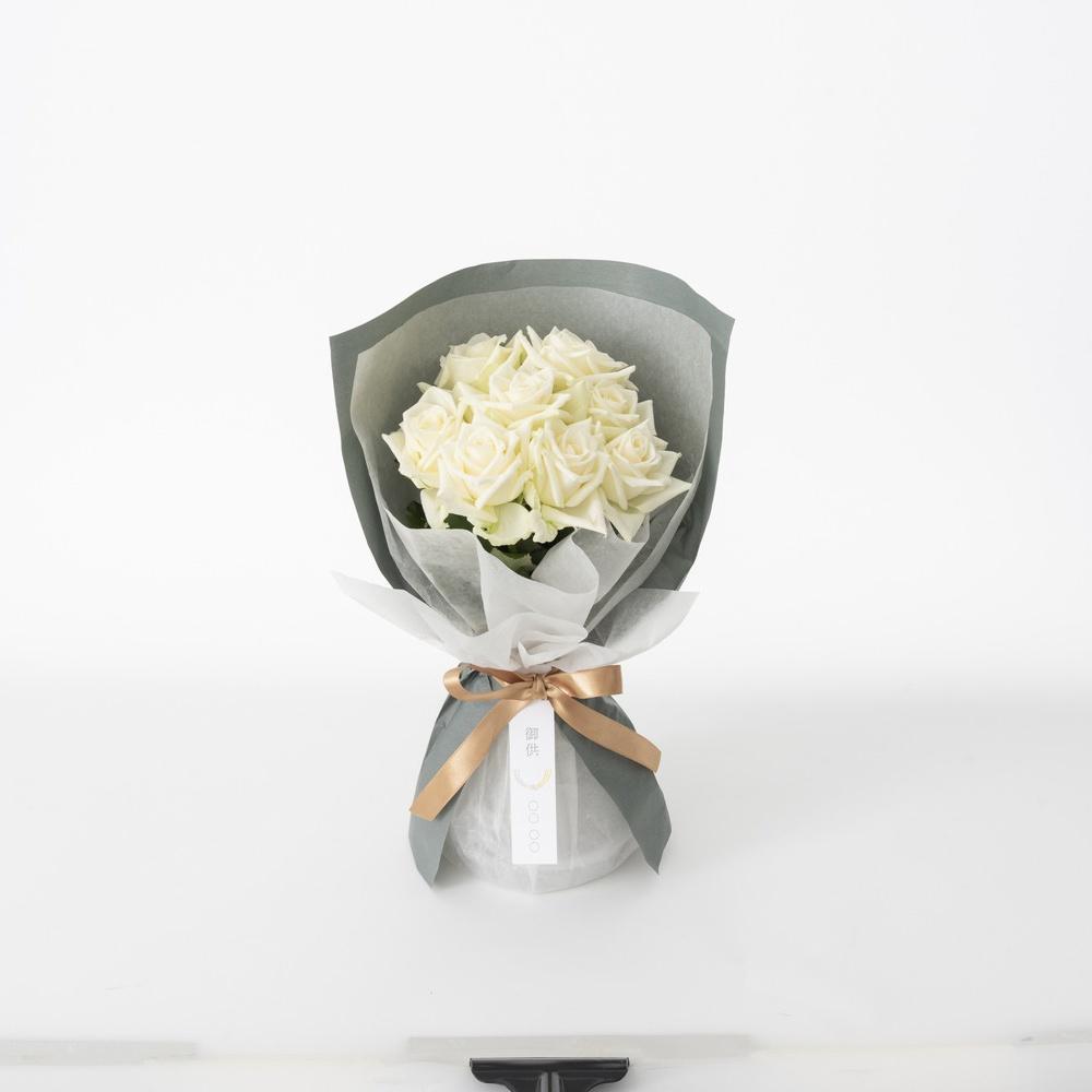 ホシファーム 届いた姿でそのまま飾れるスタンディング薔薇ブーケ ピュア8本　eギフト