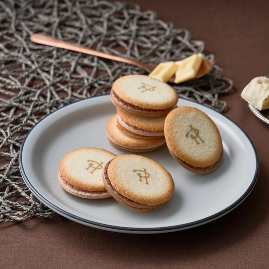 ピエール・エルメ・パリ　ラングドシャ＆クラクラック　6個　eギフト