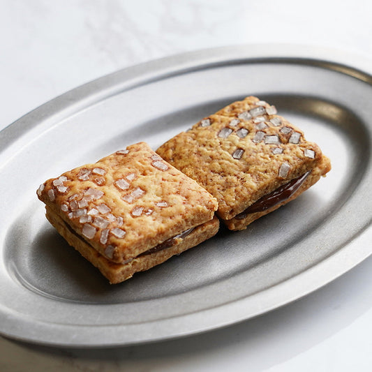「BLOCK BLOCK TOKYO」ザクッとろチーズクッキー プチギフト(チョコレート2個)　eギフト