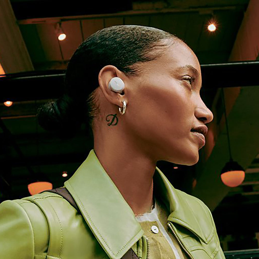 BOSE（ボーズ）QuietComfort Earbuds（ホワイトスモーク）　eギフト