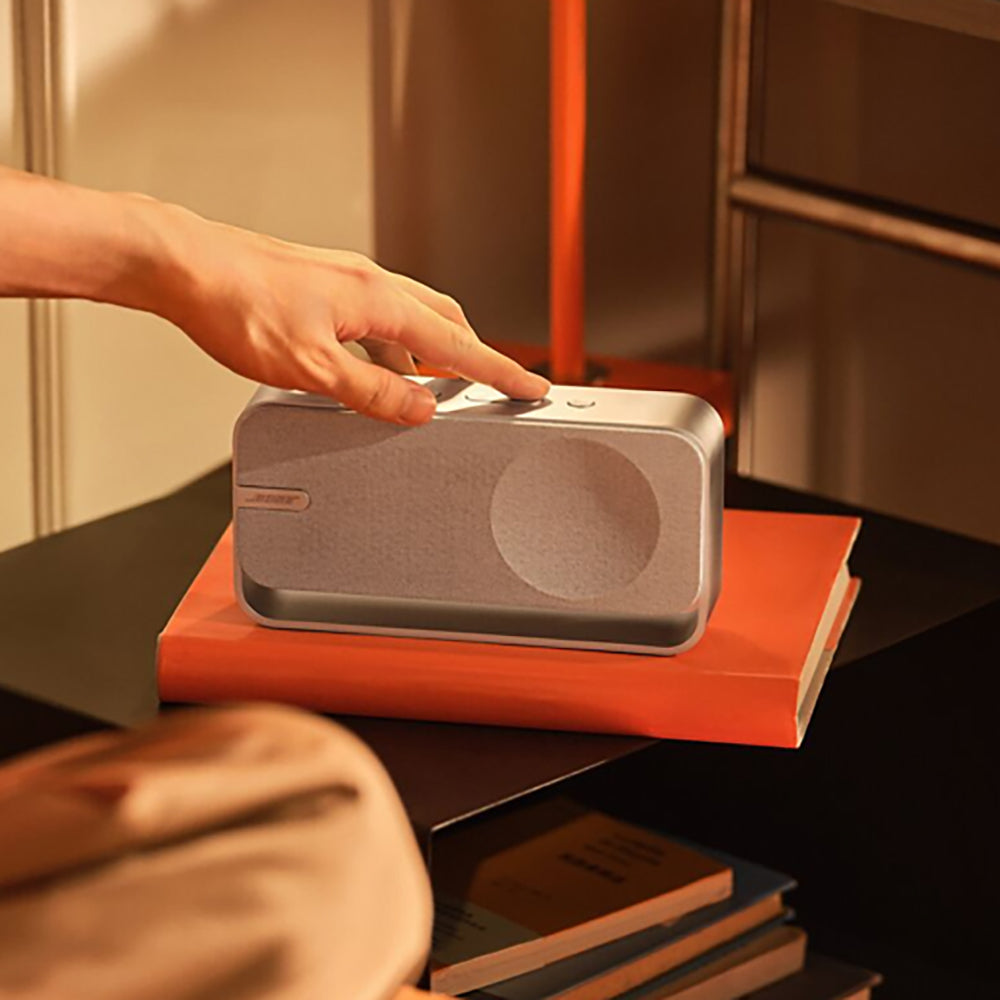【早い者勝ち!!】Bose 360度 Bluetooth speakerシルバー BOSE ボーズ Bluetoothスピーカー ライトシルバー SoundLink