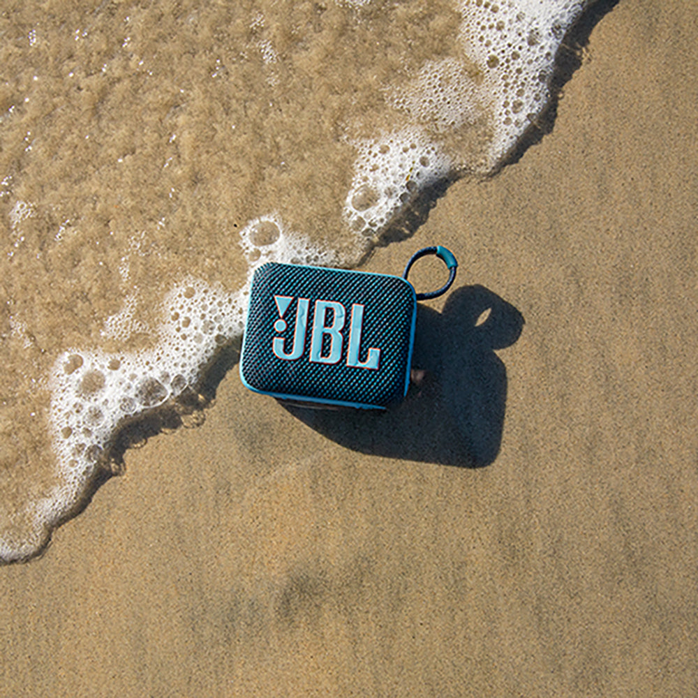 JBL　ウルトラポータブルBluetoothスピーカーGo 4　BLUE　eギフト
