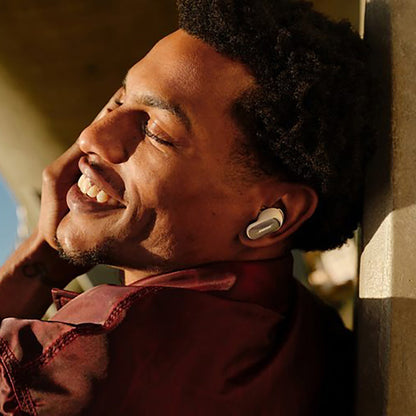 Bose（ボーズ）QuietComfort Ultra Earbuds イヤホン(第2世代)ホワイトスモーク　eギフト