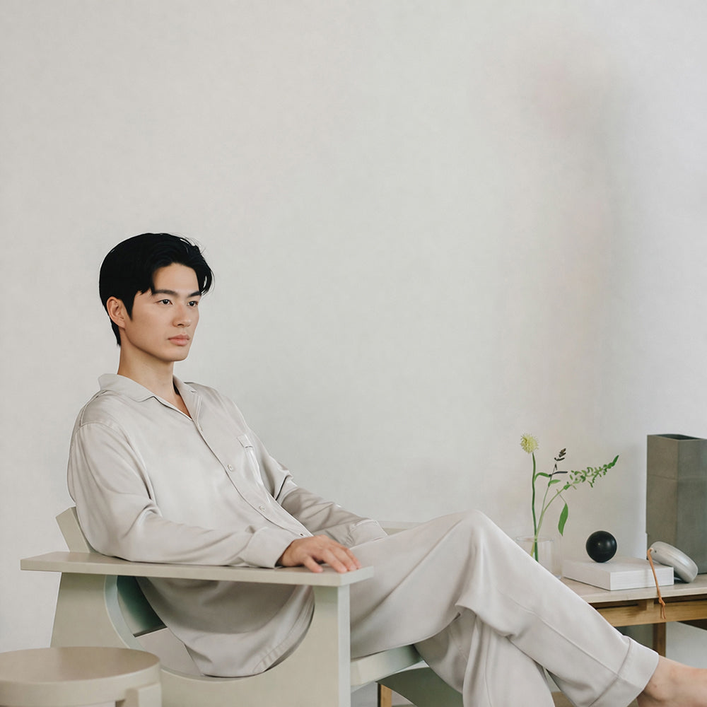リカバリーウェア BAKUNE パジャマサテン上下(Unisex) グレージュXL e