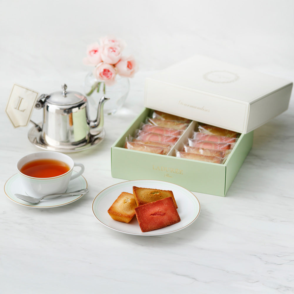 LADUREE（ラデュレ）コフレ・フィナンシェ 12個入り