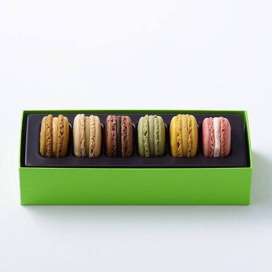 ピエール・エルメ・パリ マカロン６個詰合わせ　eギフト