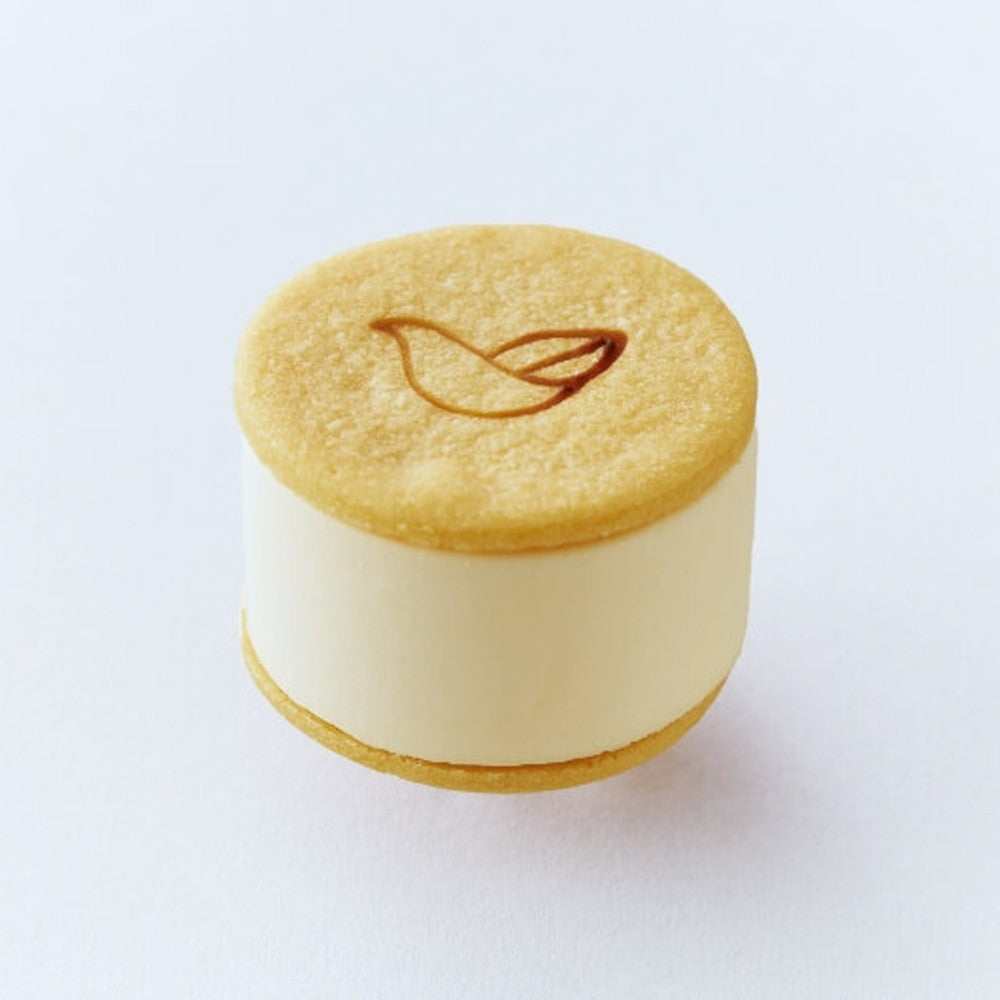 京都チーズケーキ専門店 ソラアオ　アイスチーズケーキサンド 3種計6個【1箱】　eギフト