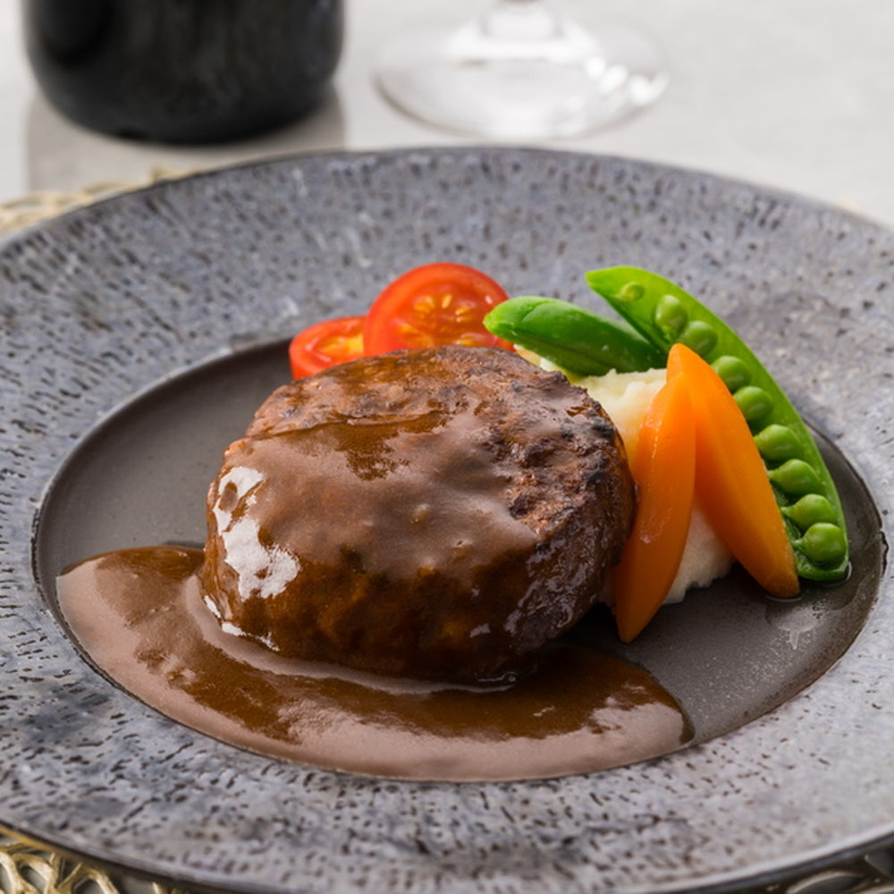 レストランリューズ　飯塚隆太監修　濃厚デミグラスソースハンバーグ(150g×4)　eギフト