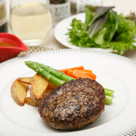 ラ・ベットラ・ダ・オチアイ 落合務監修　香味野菜と牛肉100％のハンバーグ8個　eギフト