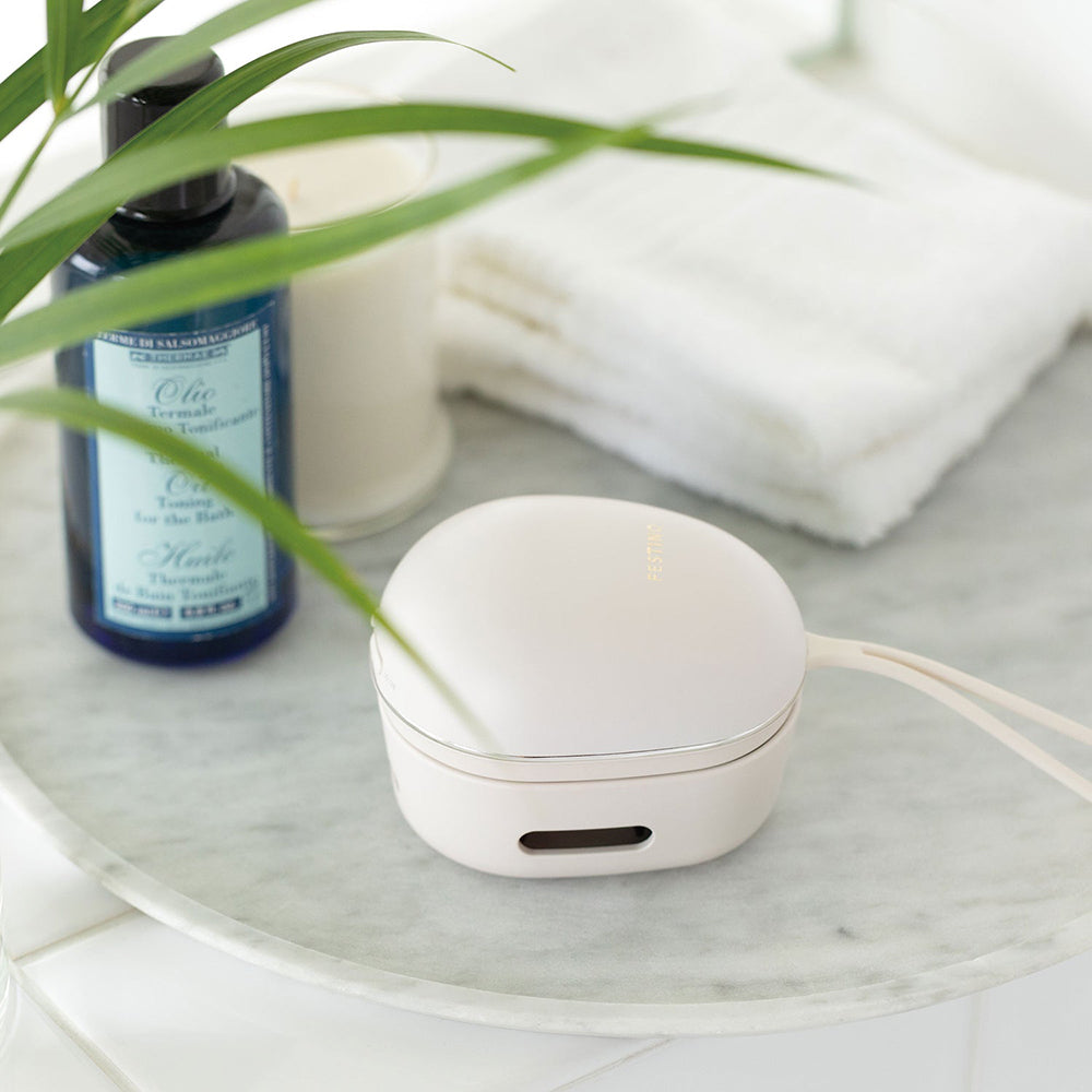 FESTINO(フェスティノ) 充電式 EMSヘッドスパ ミニ ホワイト　eギフト