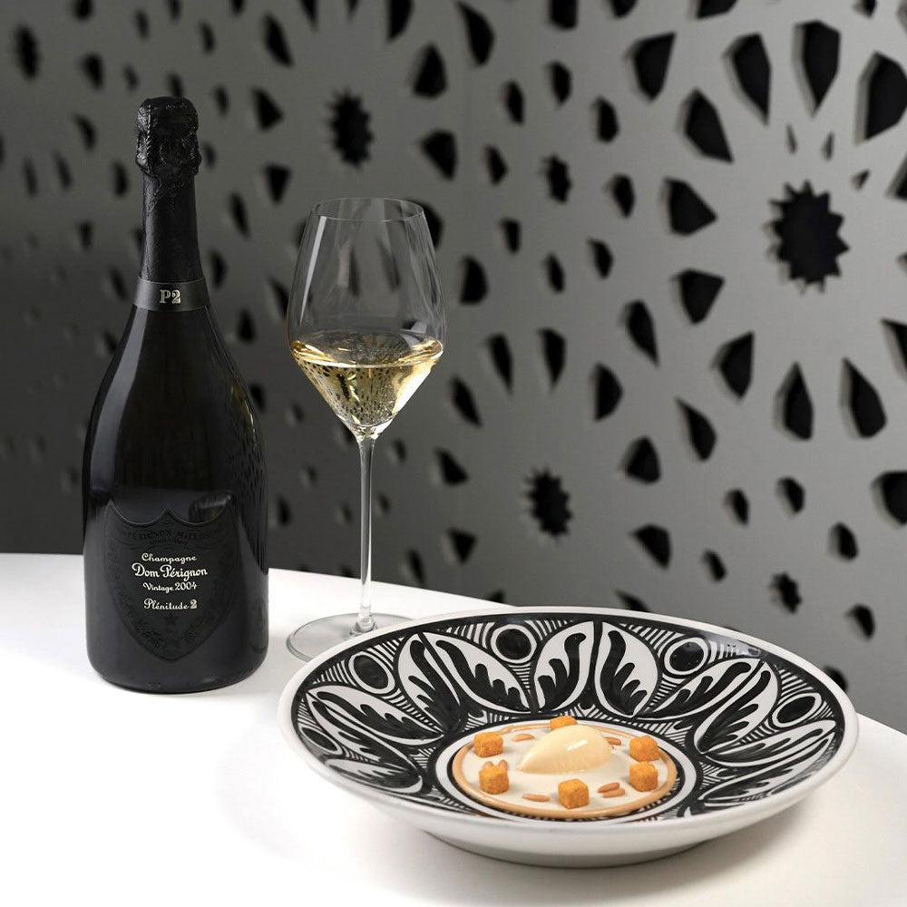 シャンパンDom Perignon(ドンペリニヨン)ヴィンテージ2004 プレニチュード２ 750ml箱付き 1本　eギフト