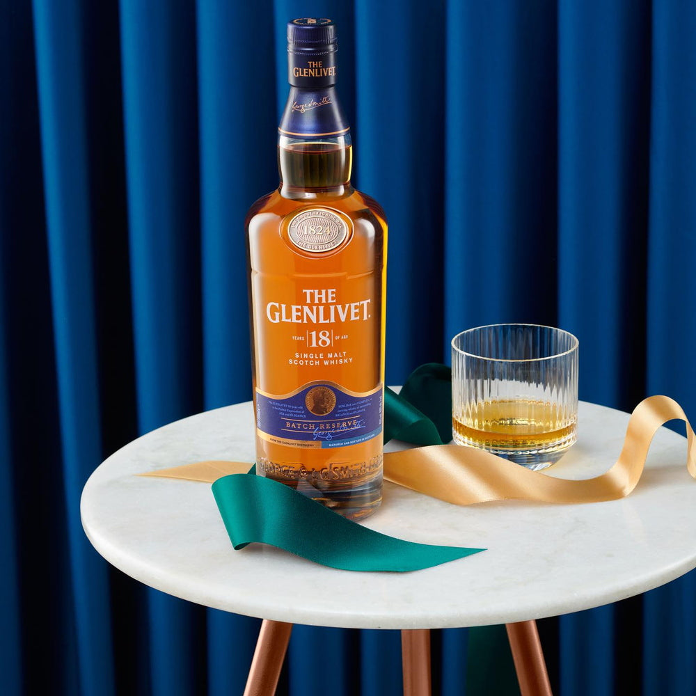 1824年創業スコッチ・ウイスキー ザ・グレンリベット 18年 箱入