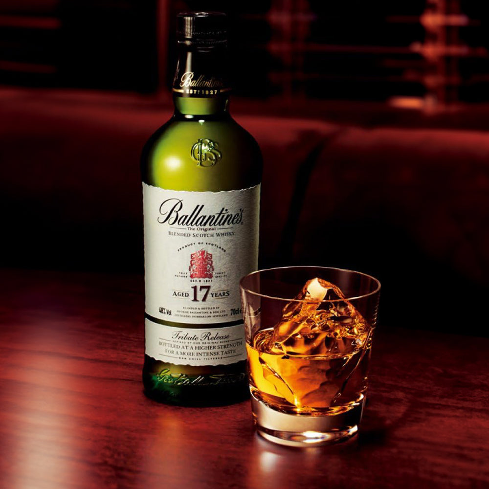 1827年創業スコッチウイスキー　バランタイン 17年　トリビュートリリース　700ml　eギフト