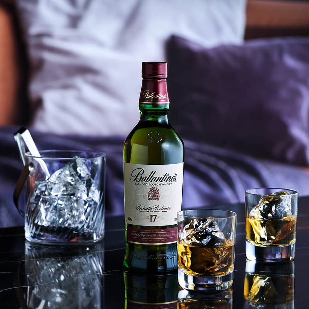 1827年創業スコッチウイスキー　バランタイン 17年　トリビュートリリース　700ml（2本）　eギフト