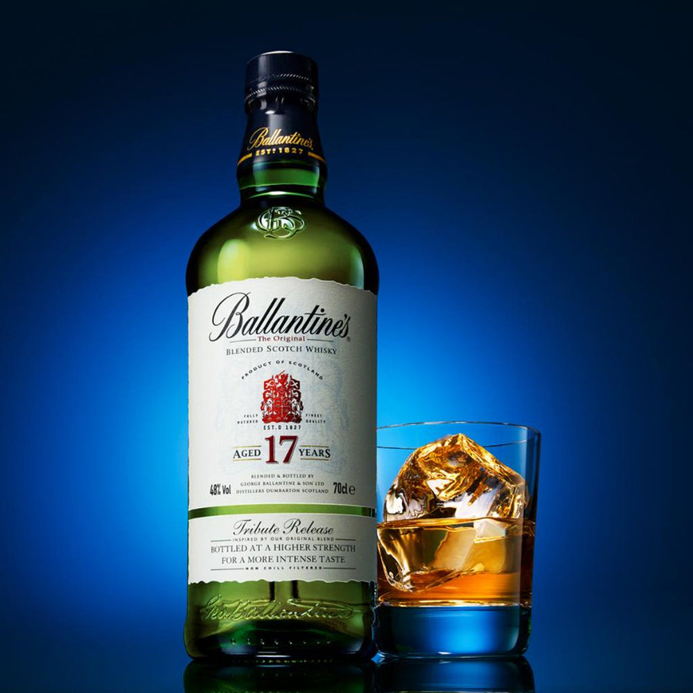 【未開封】バランタイン17年 スコッチ700ml お酒 ウイスキー2本セット Amazon.co.jp: 正規品 バランタイン 17年 700ml 40度 2本セット ブレン