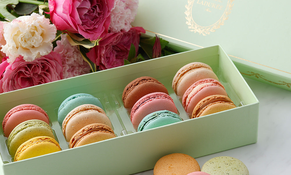 LADUREE（ラデュレ）コフレ・ アンタンポレル マカロン
